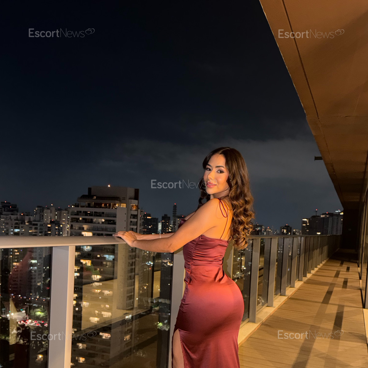 Mayra Linz 