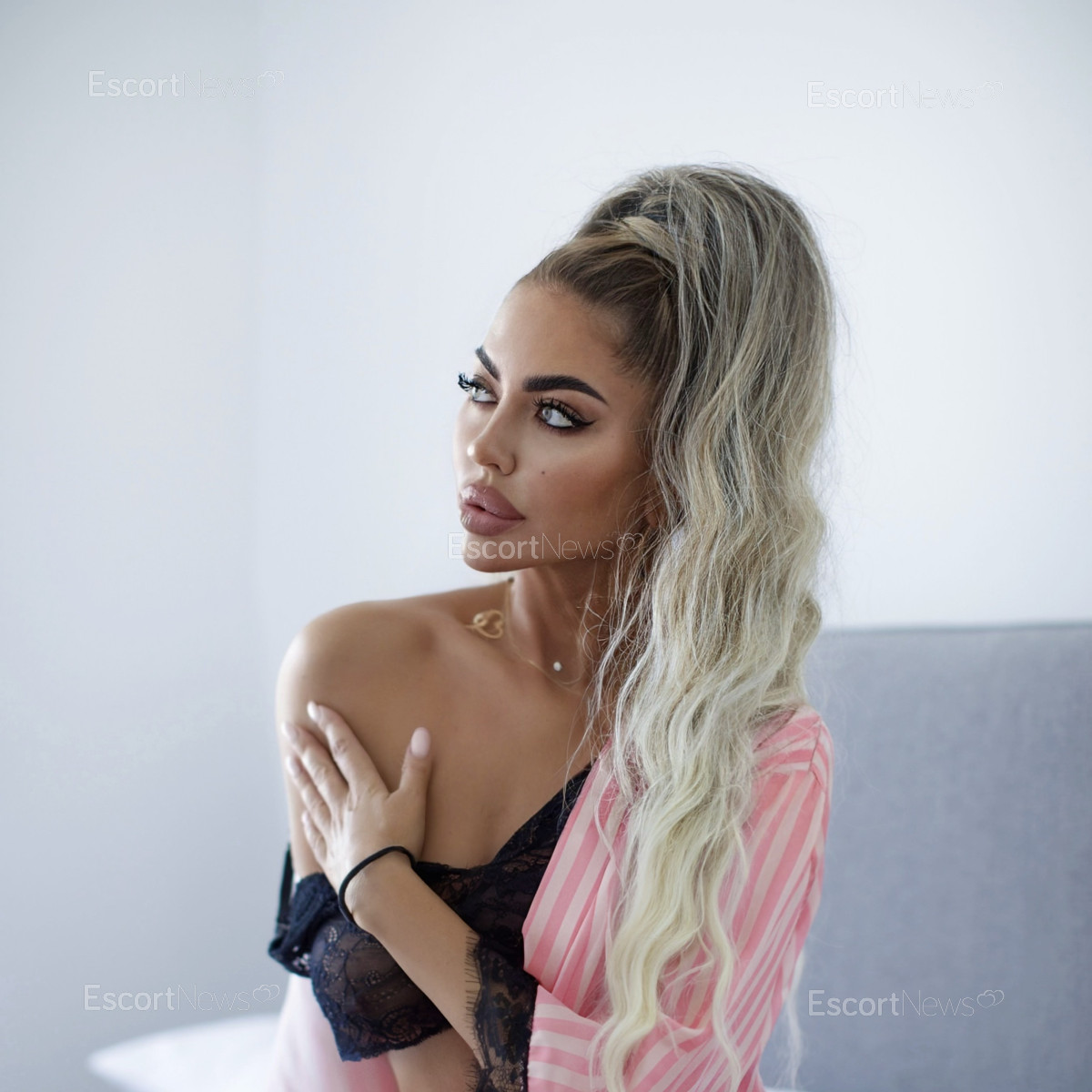 Bella
