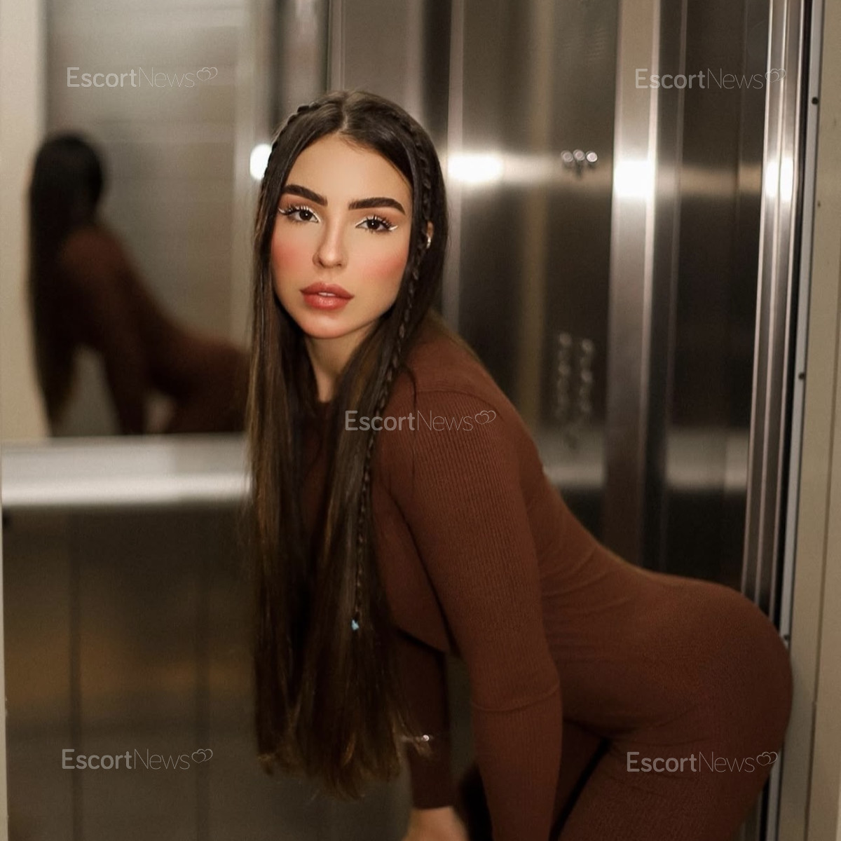 Mia
