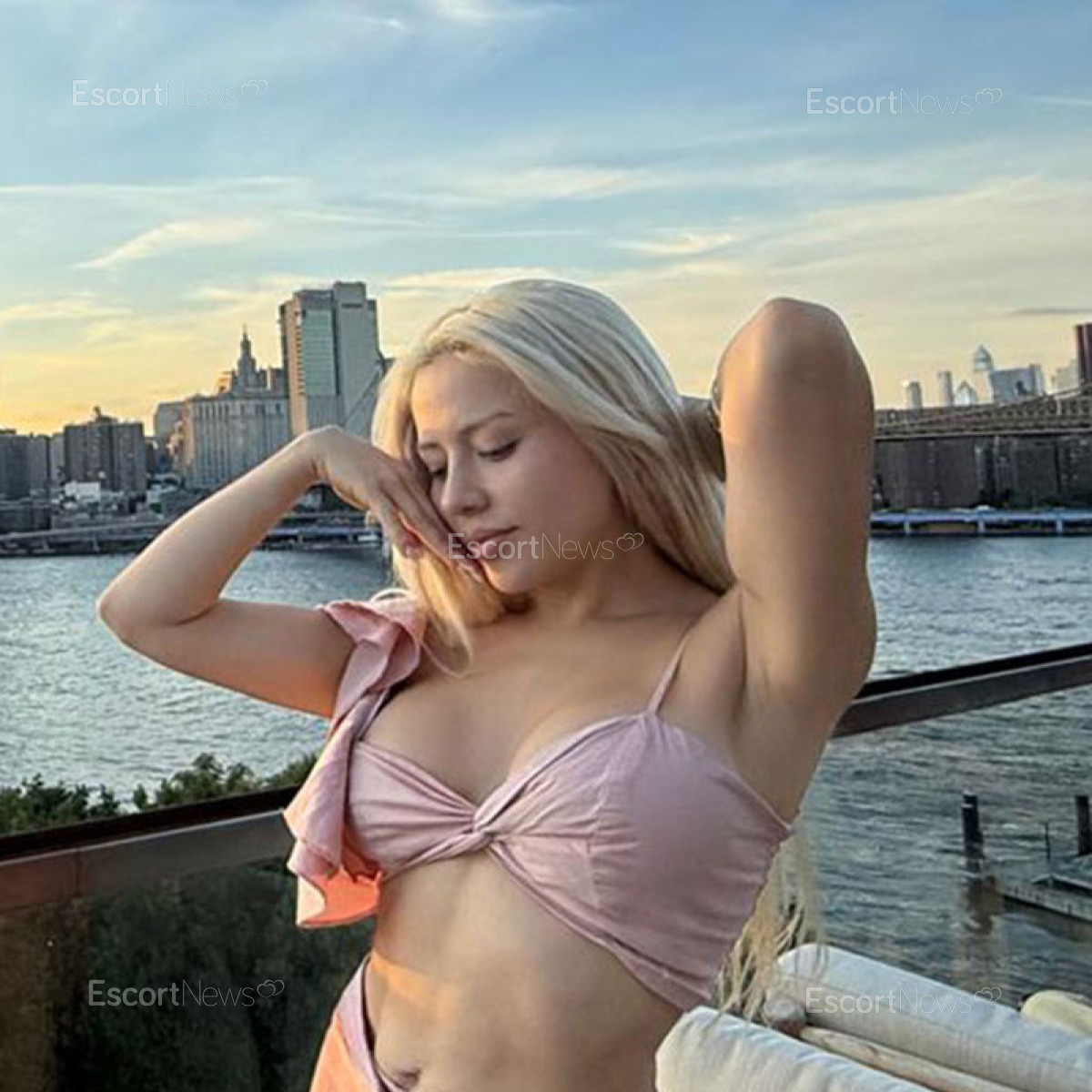 MIA YA