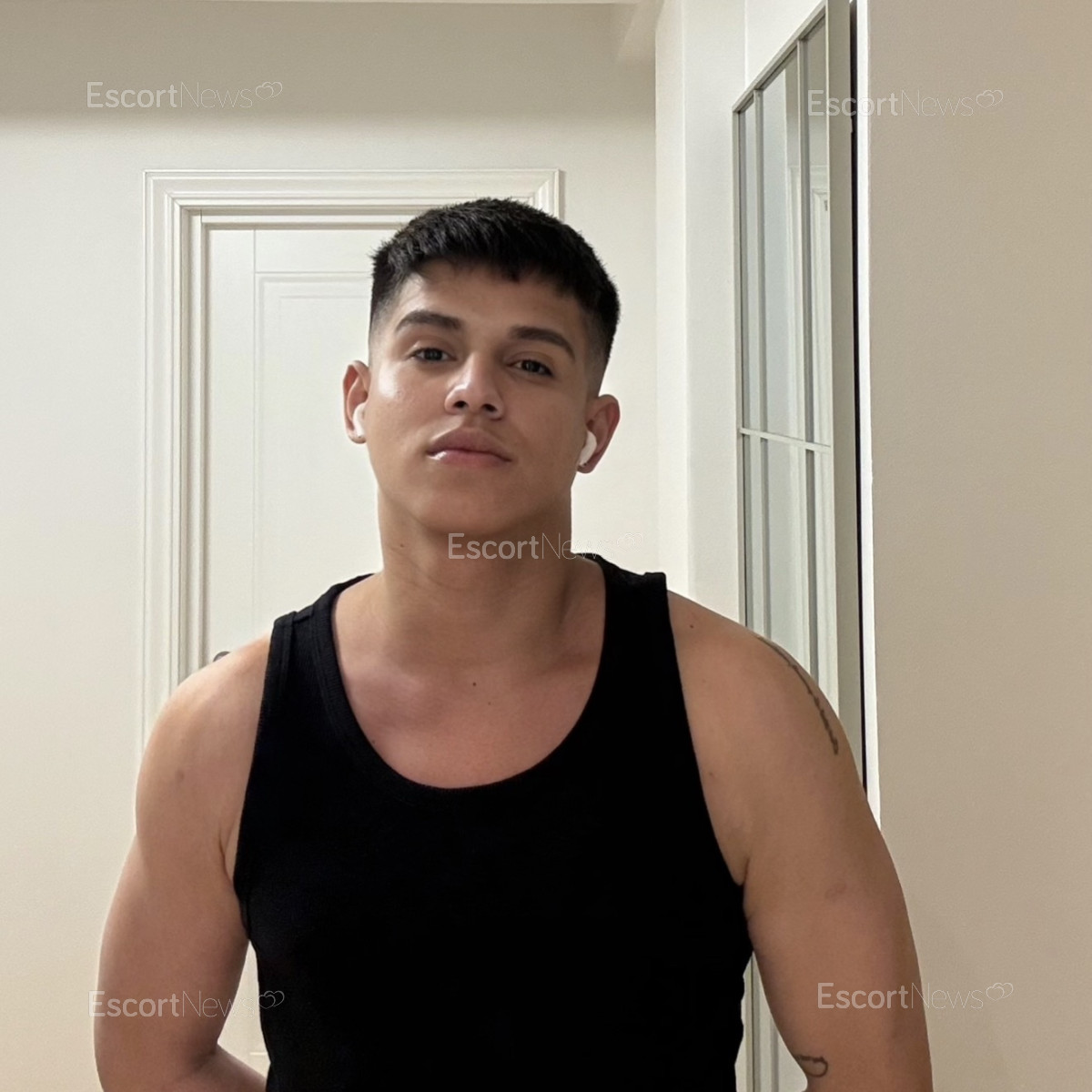 LatinoB